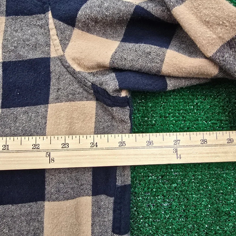 J.Crew Flannel Shirt Mens 2XL‎ Black Beige Plaid Button Up Long Sleeve Classic